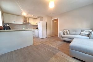 Living Space - click for photo gallery